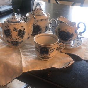 COPY - Beautiful tea set